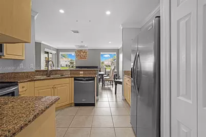 11258 NW 47th Ln, Doral, FL 33178 - Photo 11