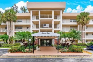 3051 S Palm Aire Dr, Pompano Beach, FL 33069 - Photo 23