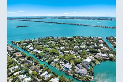 655 Buttonwood Ln, Miami, FL 33137 - Photo 15