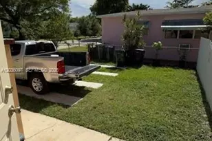 1460 SW 65th Ave, West Miami, FL 33144 - Photo 23