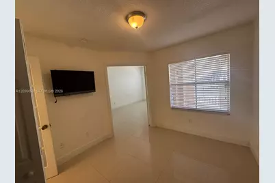 4941 Tradewinds Ter #805, Dania Beach, FL 33312 - Photo 15