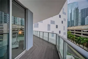 1300 Brickell Bay Dr, Miami, FL 33131 - Photo 11