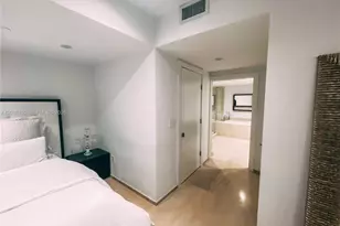 465 Brickell Ave, Miami, FL 33131 - Photo 13
