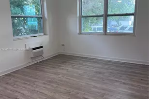 1238 NE 110th St, Miami, FL 33161 - Photo 5