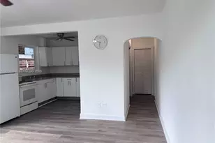 1238 NE 110th St, Miami, FL 33161 - Photo 3