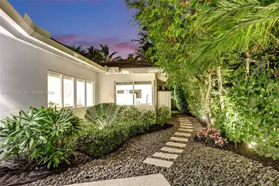2701 NE 30th St, Fort Lauderdale, FL 33306 - Photo 13