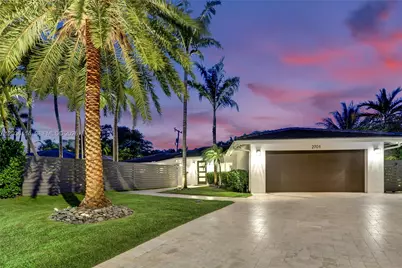 2701 NE 30th St, Fort Lauderdale, FL 33306 - Photo 1