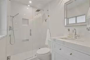 2701 NE 30th St, Fort Lauderdale, FL 33306 - Photo 43