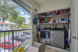 12026 NW 11th St, Pembroke Pines, FL 33026 - Photo 23