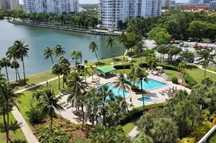 18151 NE 31st Ct, Aventura, FL 33160 - Photo 39