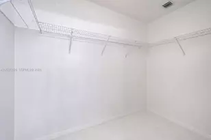 13092 NW 8th St, Pembroke Pines, FL 33028 - Photo 21