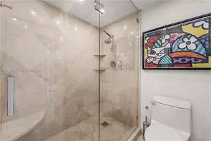 5640 Collins Ave, Miami Beach, FL 33140 - Photo 19