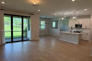 8112 NW 78th St, Tamarac, FL 33321 - Photo 9