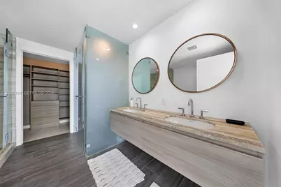 2900 NE 7th Ave #1806, Miami, FL 33137 - Photo 13