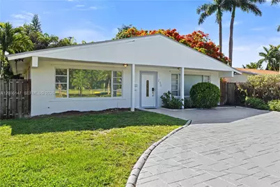 230 NE 5th Ave, Dania Beach, FL 33004 - Photo 1