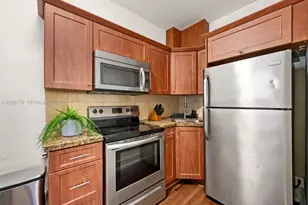 126 Mendoza Ave, Coral Gables, FL 33134 - Photo 13