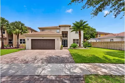 1611 SE 16th St, Homestead, FL 33035 - Photo 1