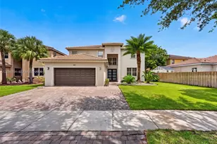 1611 SE 16th St, Homestead, FL 33035 - Photo 1