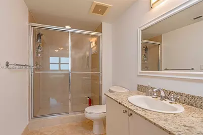 19501 W Country Club Dr #2513, Aventura, FL 33180 - Photo 21