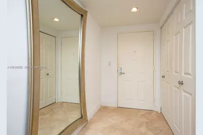 19501 W Country Club Dr #2513, Aventura, FL 33180 - Photo 7