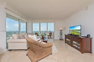 19501 W Country Club Dr, Aventura, FL 33180 - Photo 9