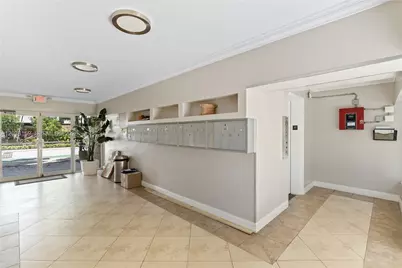 10001 W Bay Harbor Dr #202, Bay Harbor Islands, FL 33154 - Photo 7