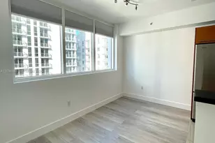 253 NE 2nd St, Miami, FL 33132 - Photo 7