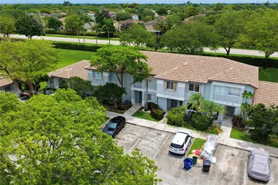20807 NW 1st St, Pembroke Pines, FL 33029 - Photo 37