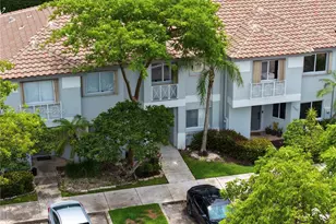 20807 NW 1st St, Pembroke Pines, FL 33029 - Photo 39