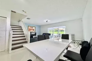20807 NW 1st St, Pembroke Pines, FL 33029 - Photo 3