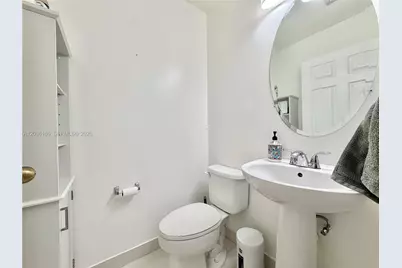20807 NW 1st St, Pembroke Pines, FL 33029 - Photo 15