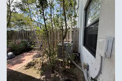 28710 SW 133rd Ct, Homestead, FL 33033 - Photo 23