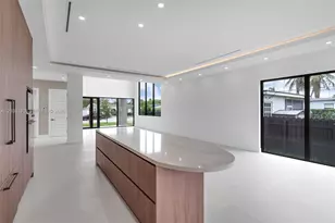 6438 SW 23rd St, Miami, FL 33155 - Photo 11