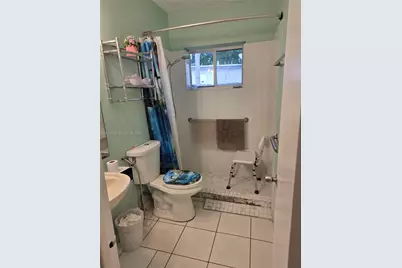 10220 SW 164th St, Miami, FL 33157 - Photo 13