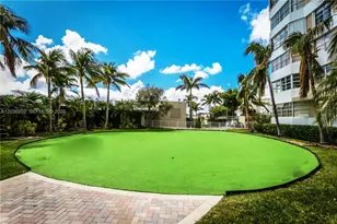 [Address not provided], Hallandale Beach, FL 33009 - Photo 33