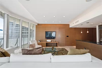 465 Brickell Ave #2101, Miami, FL 33131 - Photo 11