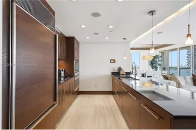 465 Brickell Ave #2101, Miami, FL 33131 - Photo 9
