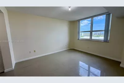 19501 W Country Club Dr #1212, Aventura, FL 33180 - Photo 43