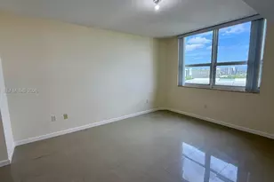 19501 W Country Club Dr, Aventura, FL 33180 - Photo 43