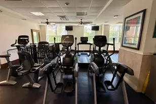 19501 W Country Club Dr, Aventura, FL 33180 - Photo 17