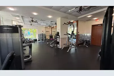 19501 W Country Club Dr #1212, Aventura, FL 33180 - Photo 13