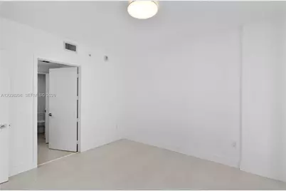 488 NE 18th St #1805, Miami, FL 33132 - Photo 37