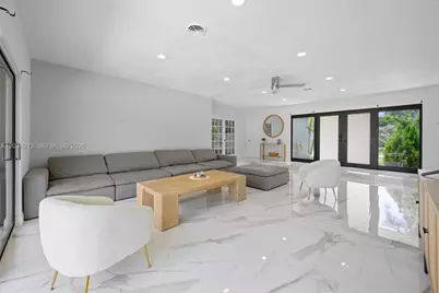 1951 NE 187 Th Dr, North Miami Beach, FL 33179 - Photo 23