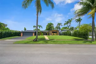 1951 NE 187th Dr, North Miami Beach, FL 33179 - Photo 9