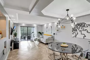 9440 SW 8th St, Boca Raton, FL 33428 - Photo 1