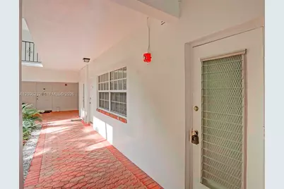2500 NE 9th St #111, Fort Lauderdale, FL 33304 - Photo 27