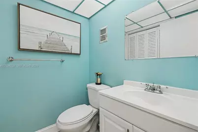 2500 NE 9th St #111, Fort Lauderdale, FL 33304 - Photo 13