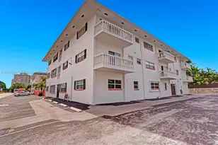 2500 NE 9th St, Fort Lauderdale, FL 33304 - Photo 19