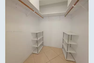 401 Ocean Dr #304, Miami Beach, FL 33139 - Photo 13
