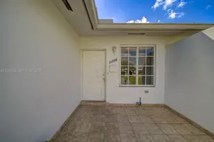 11250 SW 7th St, Sweetwater, FL 33174 - Photo 3